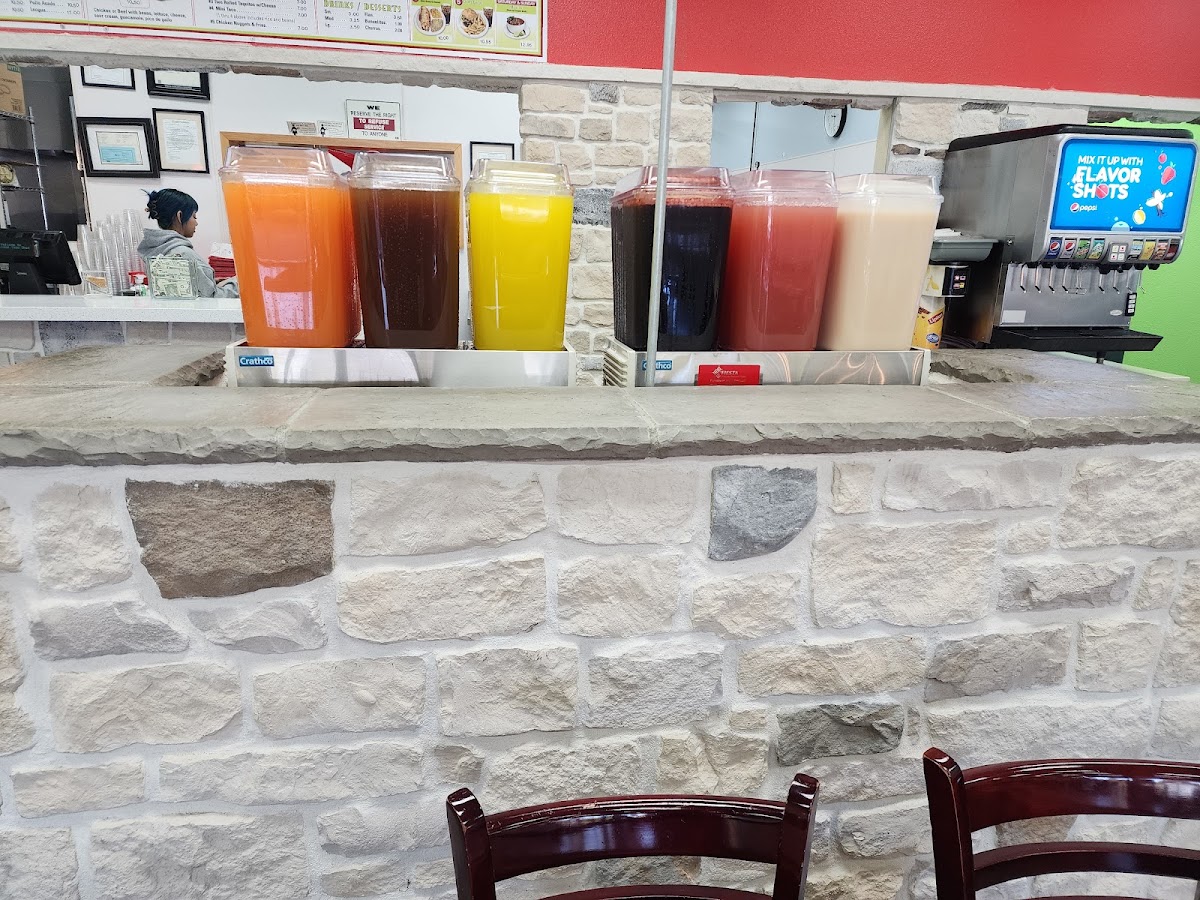 Don Ladis Taco Shop