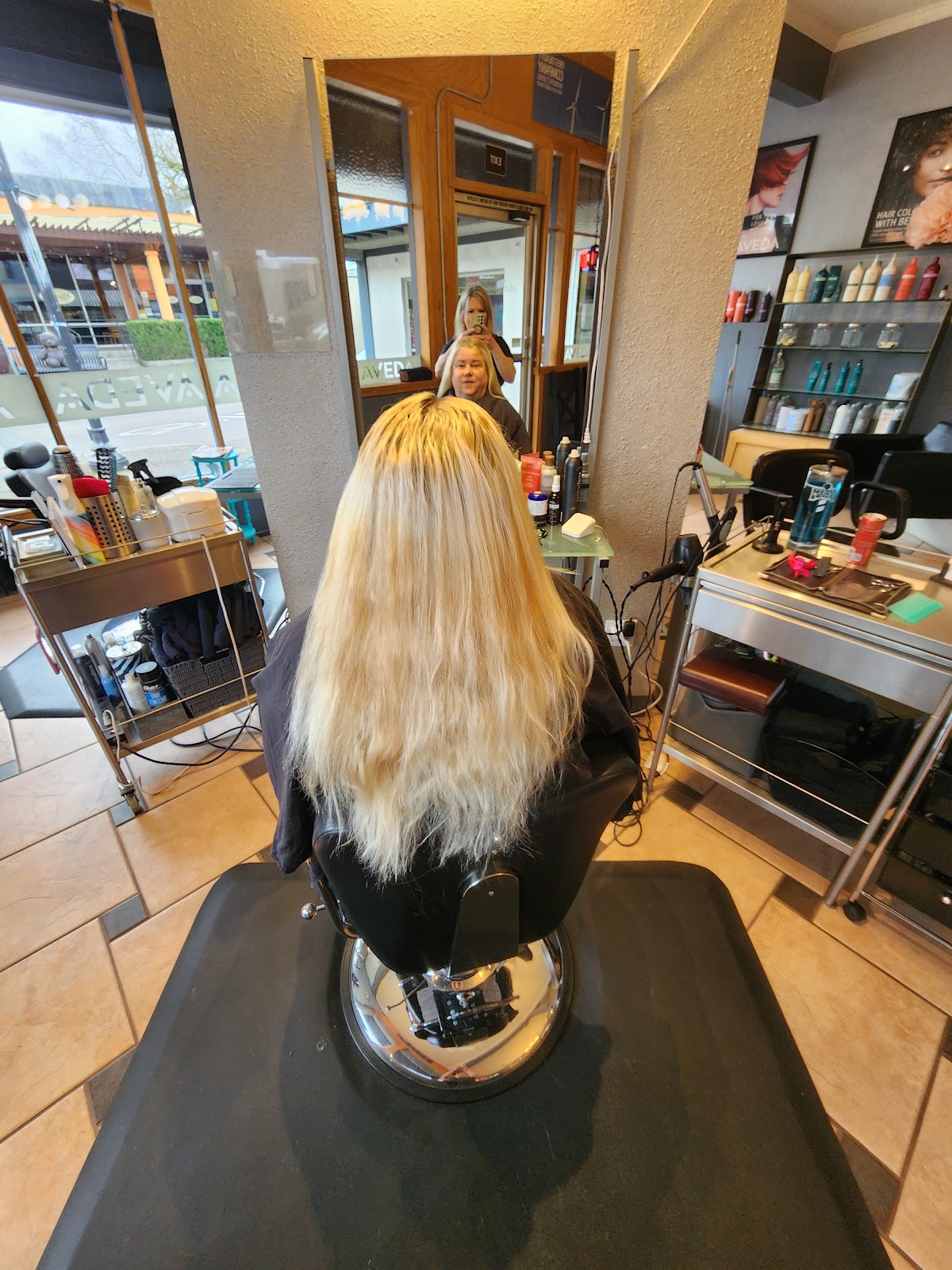 Windflower Salon