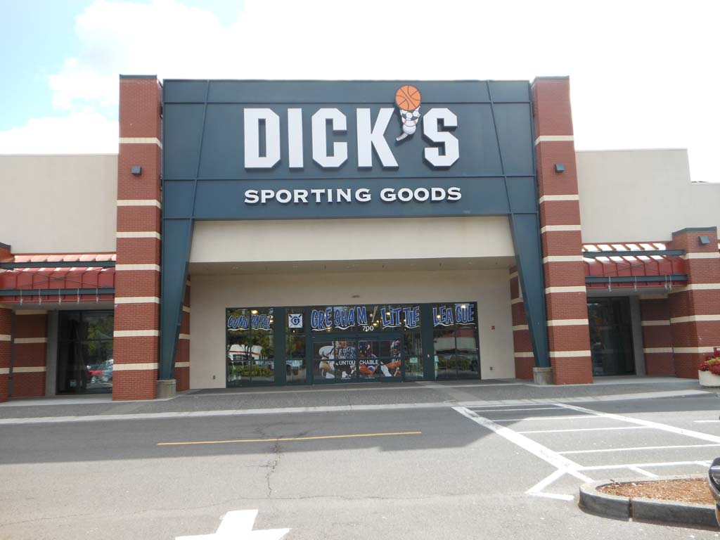 Dick's Sporting Goods
